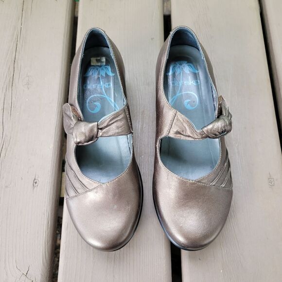 Dansko Ainsley Bronze Metallic Leather Bow Loafers Mary Jane Clogs 38 - Picture 4 of 8